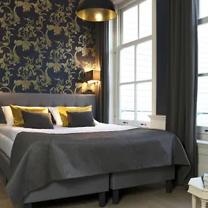 4* מלון Grand Canal Boutique