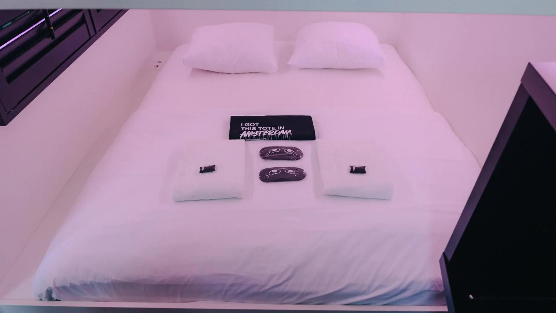 This HoTel Амстердам 0*,  Нидерланды
